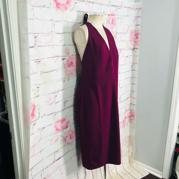 Dress the population NWT Vanessa halter dress in dark magenta - Picture 4 of 10